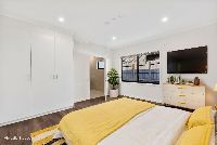 Evelyne Bedroom-into-Ensuite-1-LR