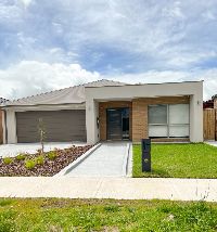 68895656004 9C5EF749-232C-44FA-8238-C1735E4FABAE