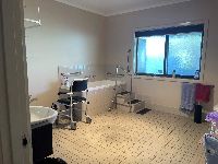 Cronin Shared Bathroom 2a