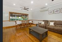 phyliss st lounge and dining