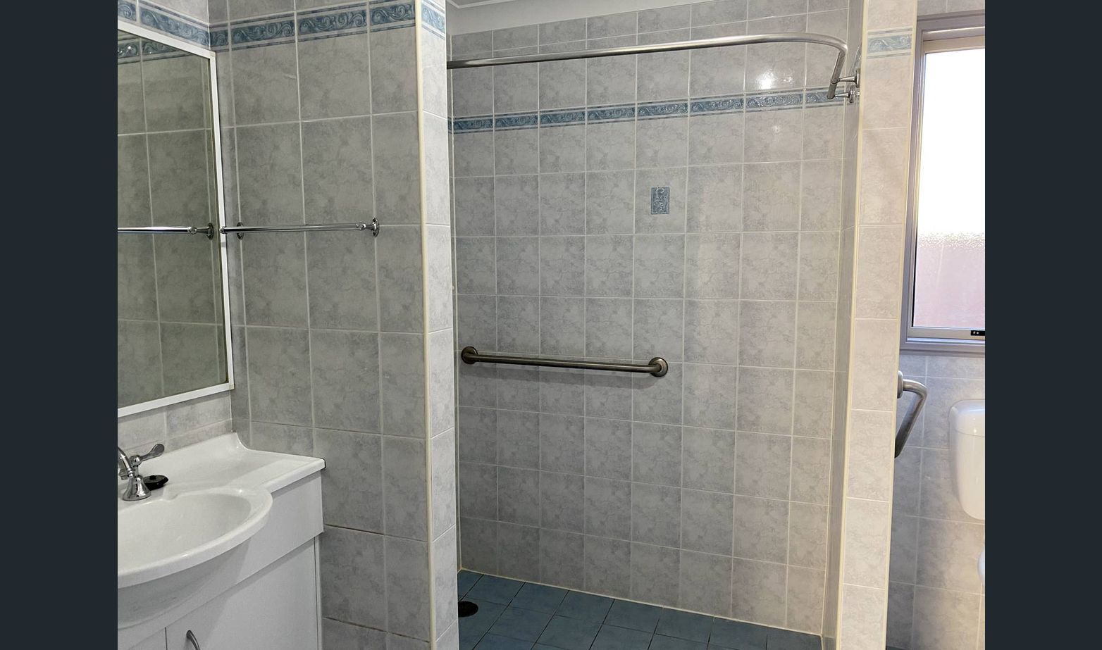 Main Bath North,20200324