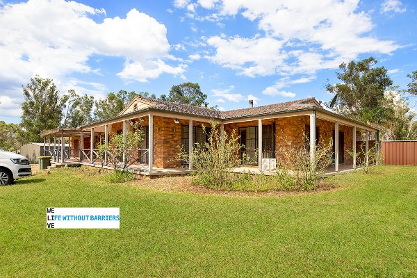 NSWSYD L Front of House w logo