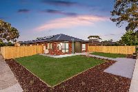 Cranbourne   Facade 3 Dusk LR No Logo