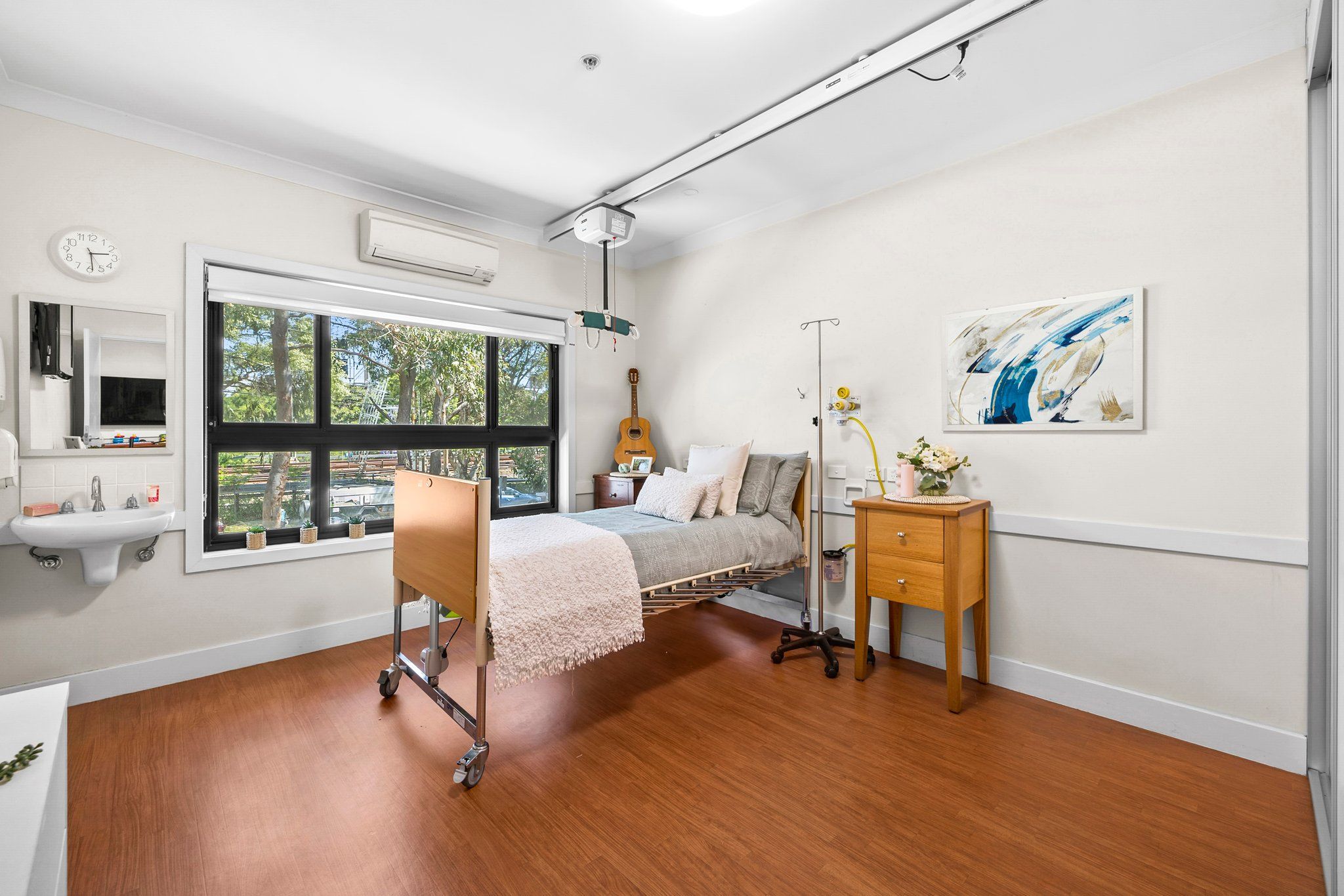 3 A194_Summer Hill, GH B_Kitchen_Bedroom