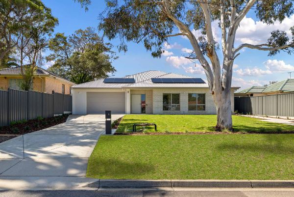 Clement   Facade 1 LR No Logo