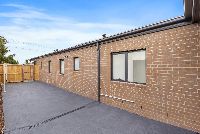 Pearson   Side Entrance LR No Logo