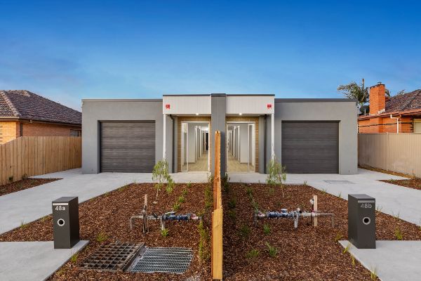 CedarTho   Facade Both 2 Dusk LR No Logo