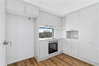 28 Mulberry Cct 8  1)