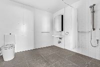 Bathroom 1 Collings_Street