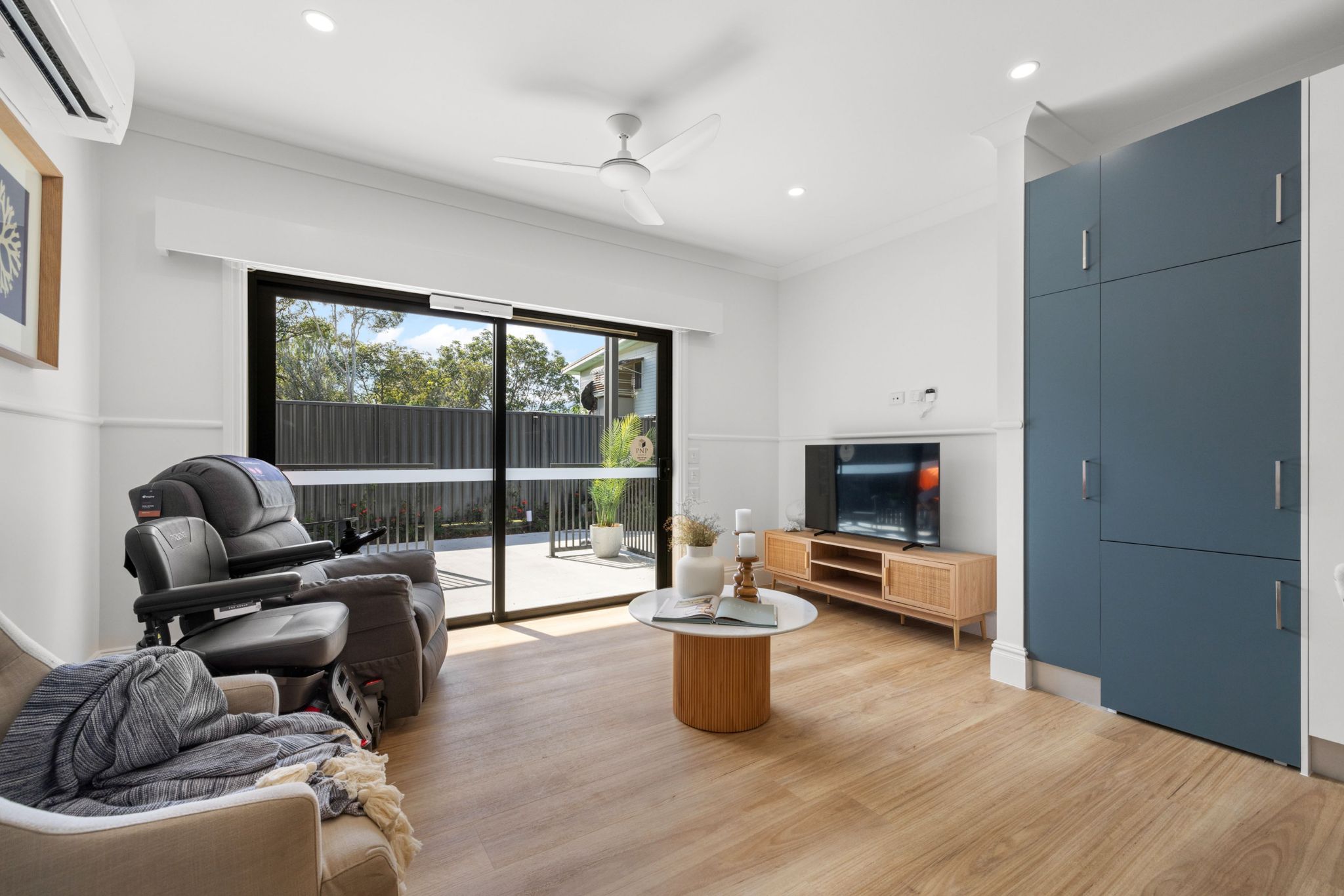 lowres pnp interior-12