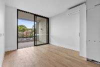 Living and baclony 2 1 Collings_Street