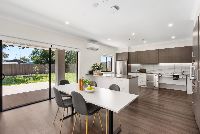 Waratah   Dining Kitchen Alfresco LR No Logo