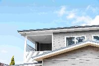 HH  Terrace from front yard