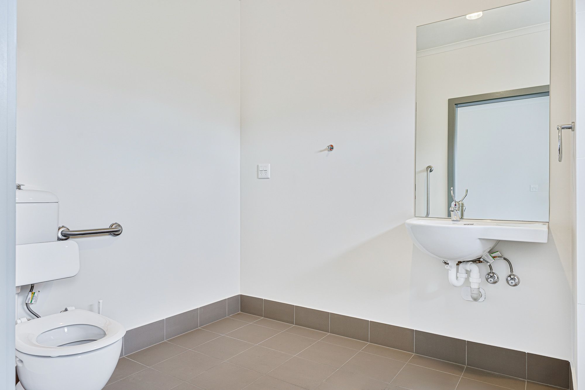 6 56 Hillier Rd _ Photogram Hub _13