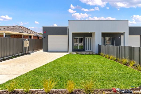 Facade Left 1 LR No Logo