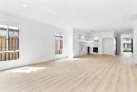 016 Open2view_ID924539-9_Charlotte_Crescent