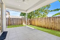 003 Open2view_ID985659-17_Curlew_Street