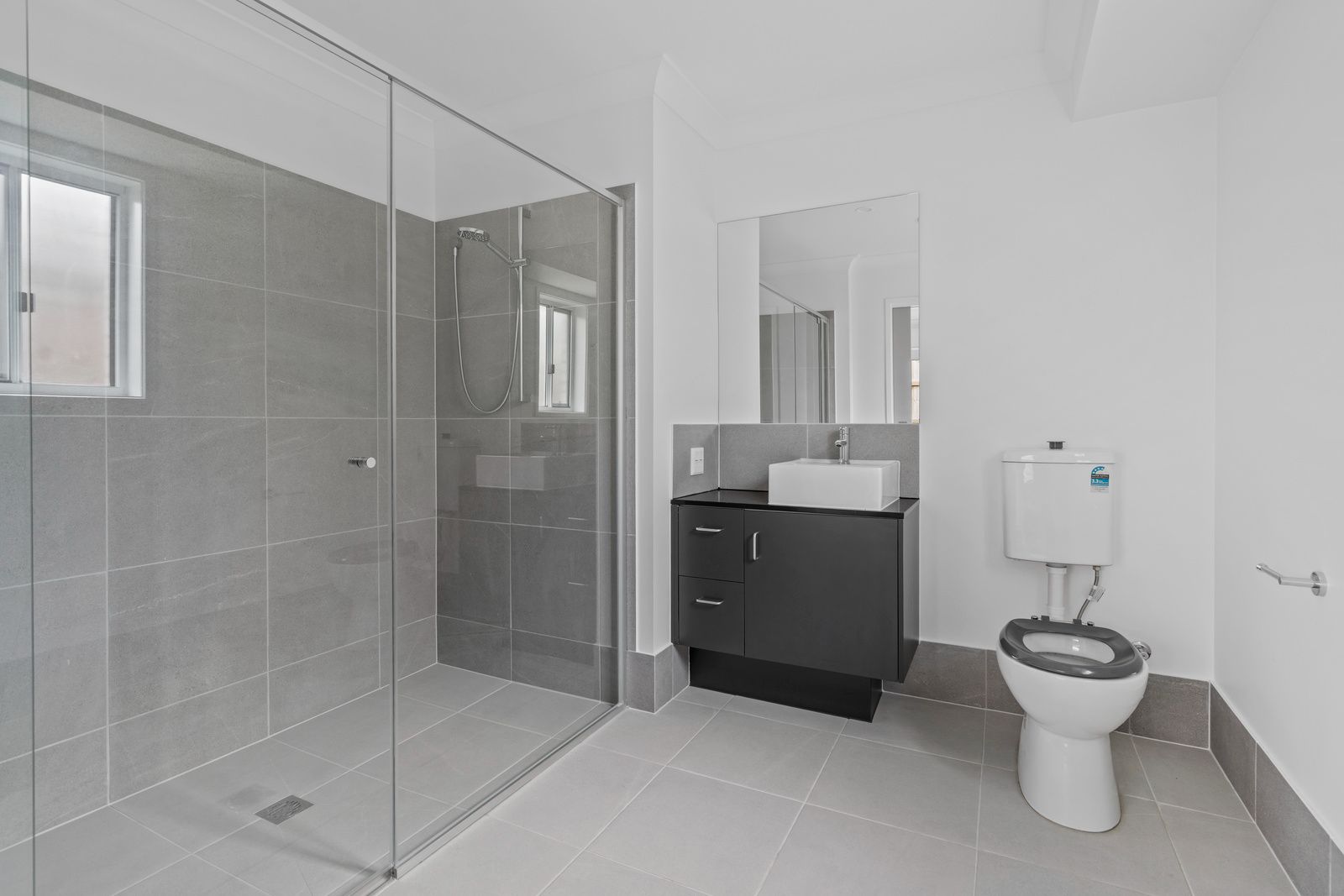 077 Open2view_ID978395-15_Blackwood_Street