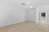 010 Open2view_ID941567-85_Hamilton_Road