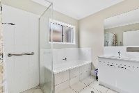 010 Open2view_ID988534-6_Lancelin_Lane