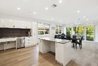 WEB 18A Newton Street  Bayswater 17