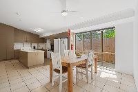 007 Open2view_ID986441-66_Martindale_Street__Corinda