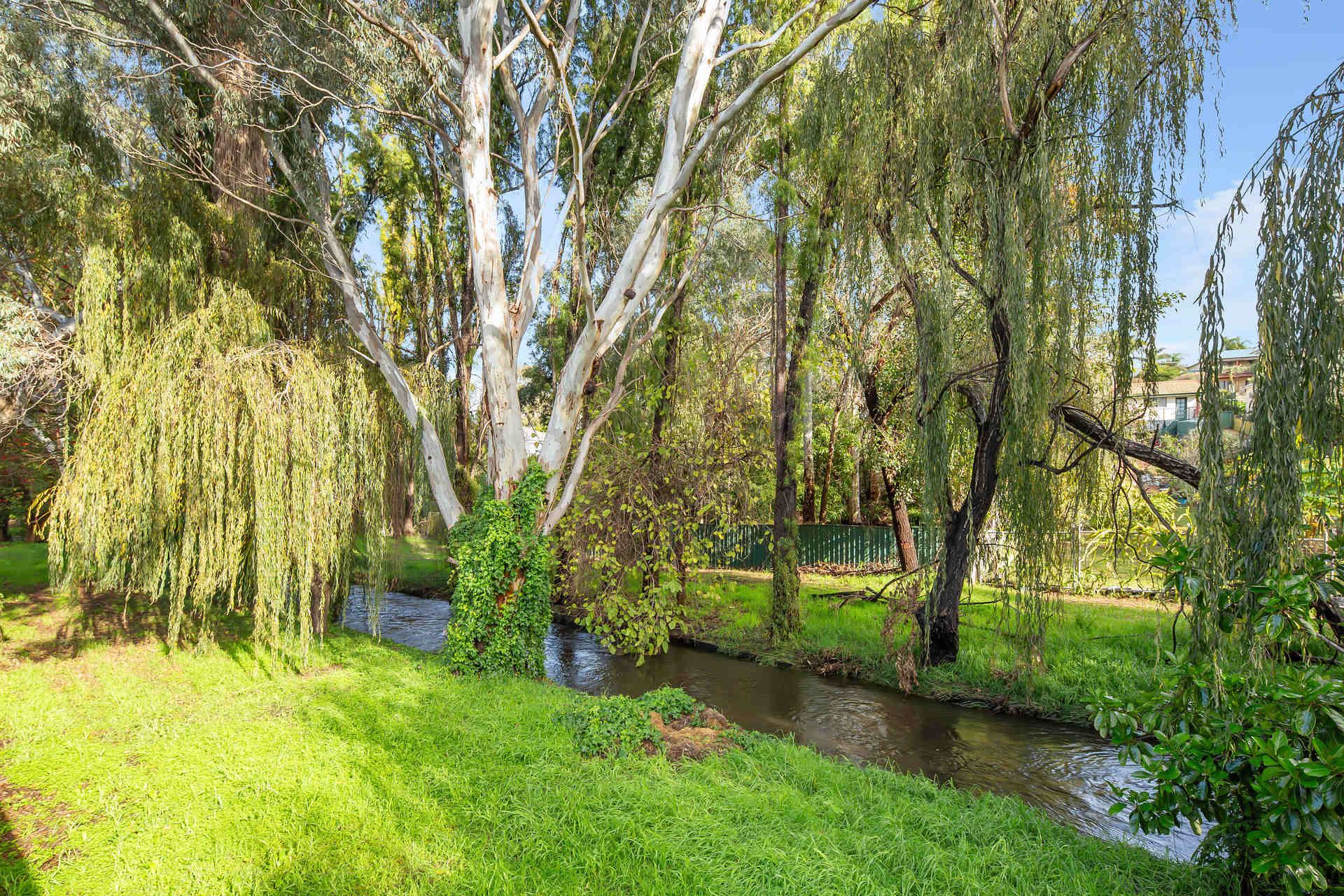 WEB 18A Newton Street  Bayswater 26