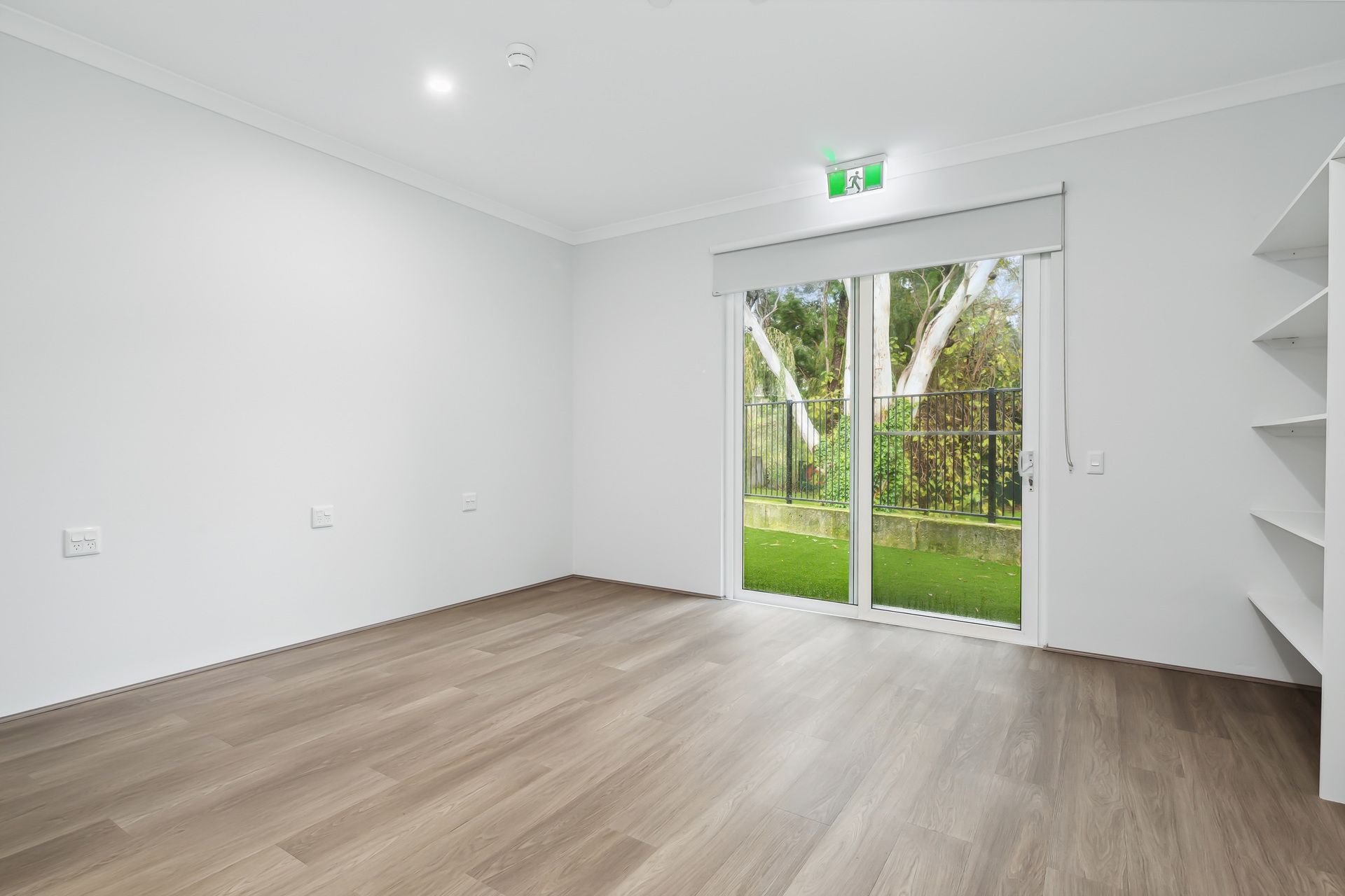 WEB 18A Newton Street  Bayswater 01