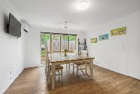 006 Open2view_ID986441-66_Martindale_Street__Corinda