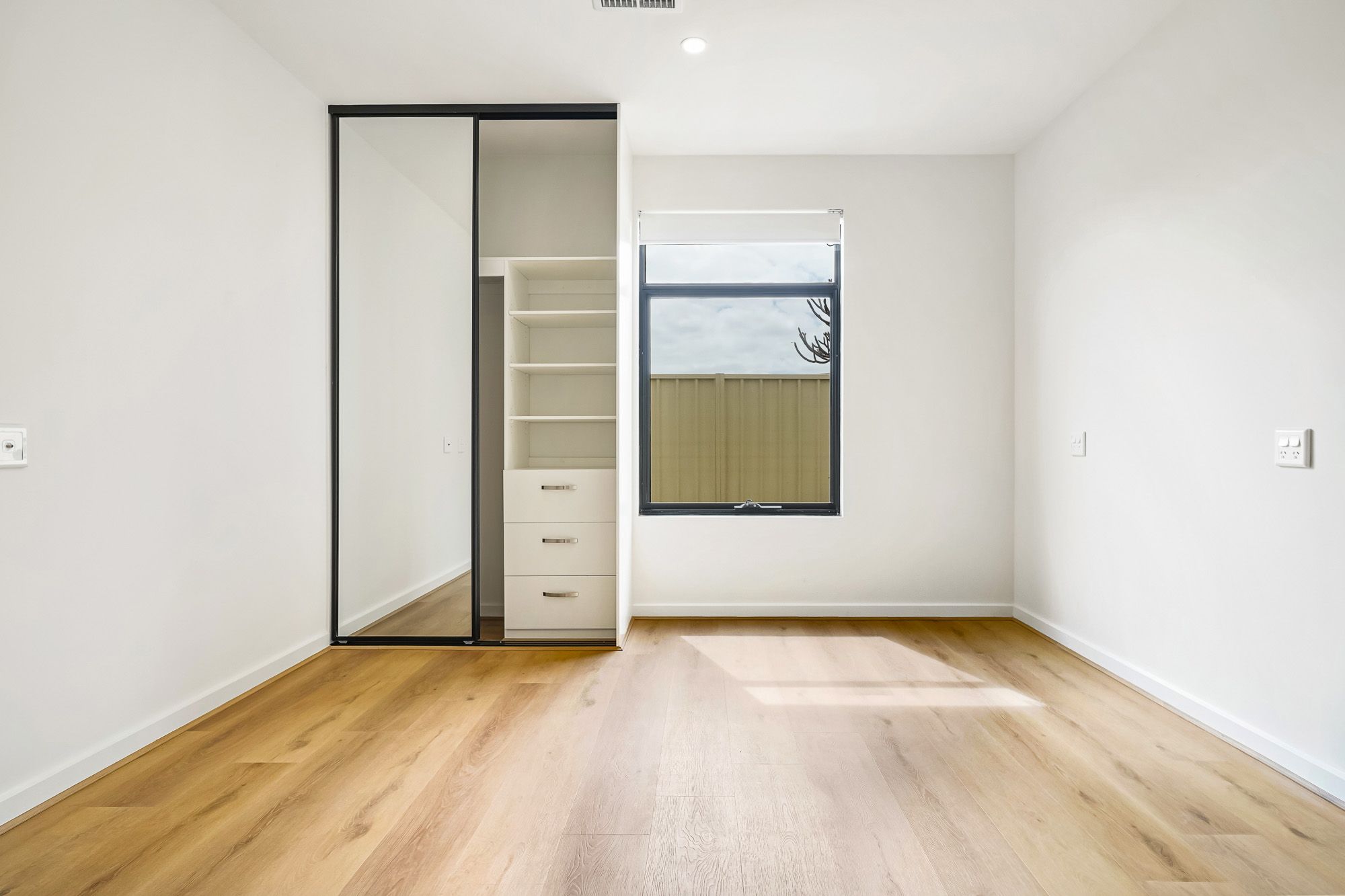 3 Sabine St   Photogram Hub _13