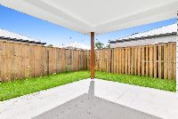 009 Open2view_ID924539-9_Charlotte_Crescent