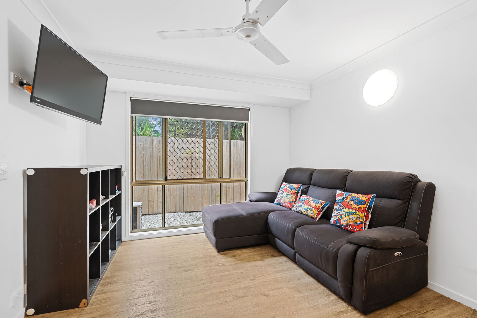 005 Open2view_ID986441-66_Martindale_Street__Corinda