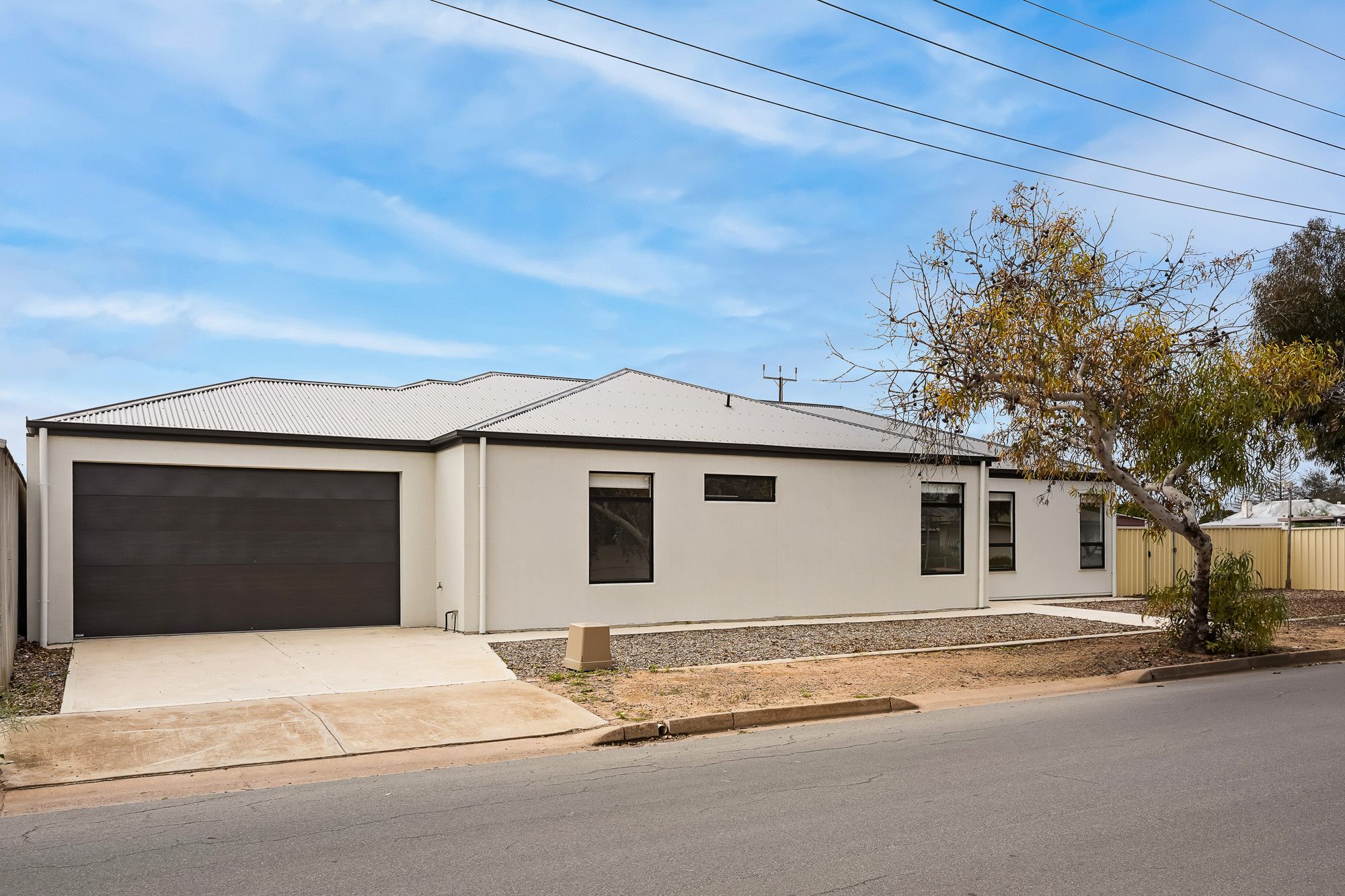 3 Sabine St   Photogram Hub _25