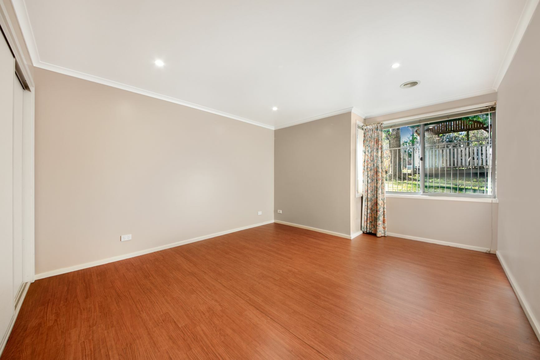 Mittagong 0316-bedroom