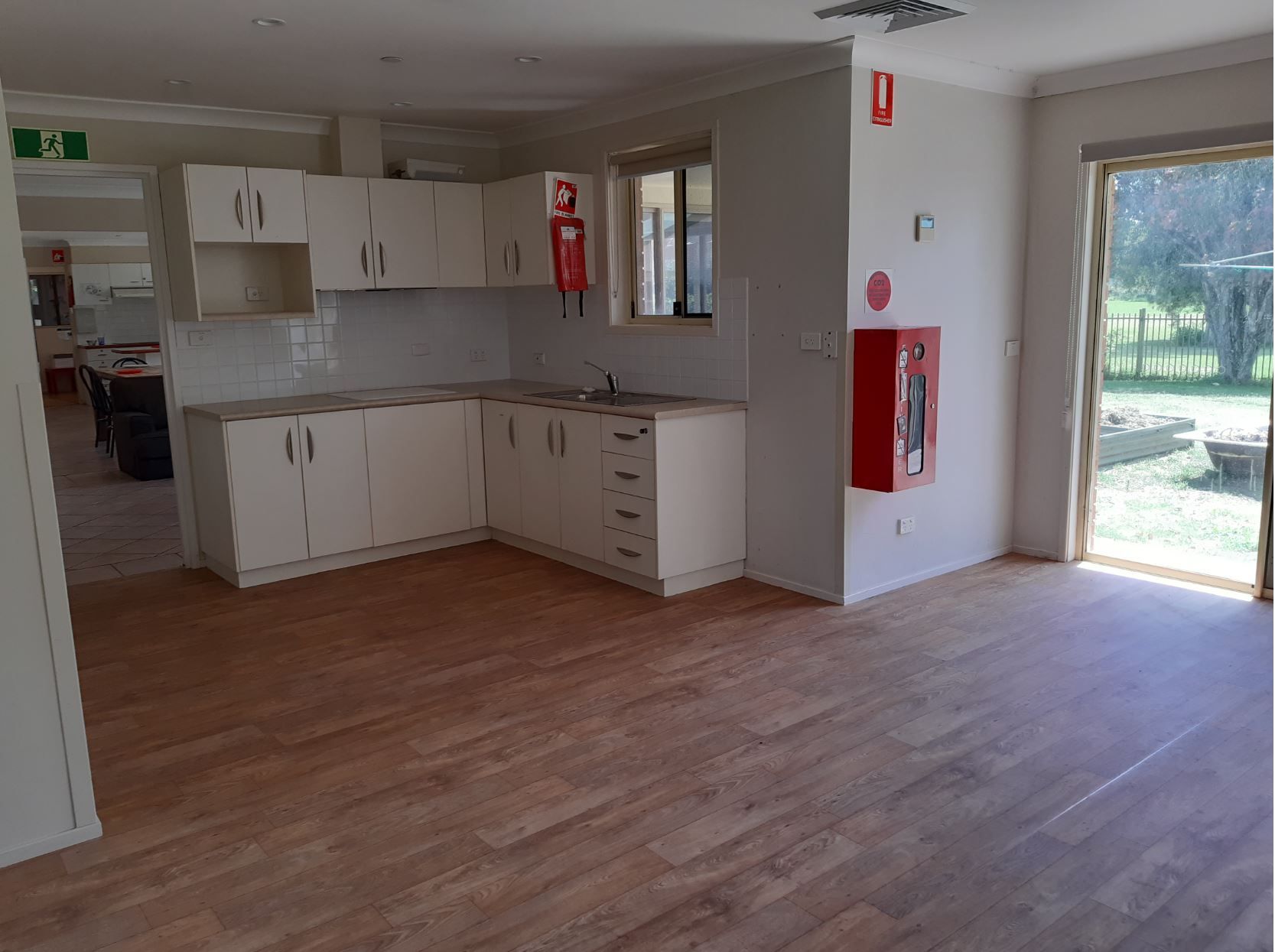 Unit 1 Kitchette vacancy