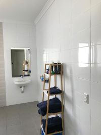 9ccc44cb 1040-499a-89c3-1f78f040e55e-768x1024