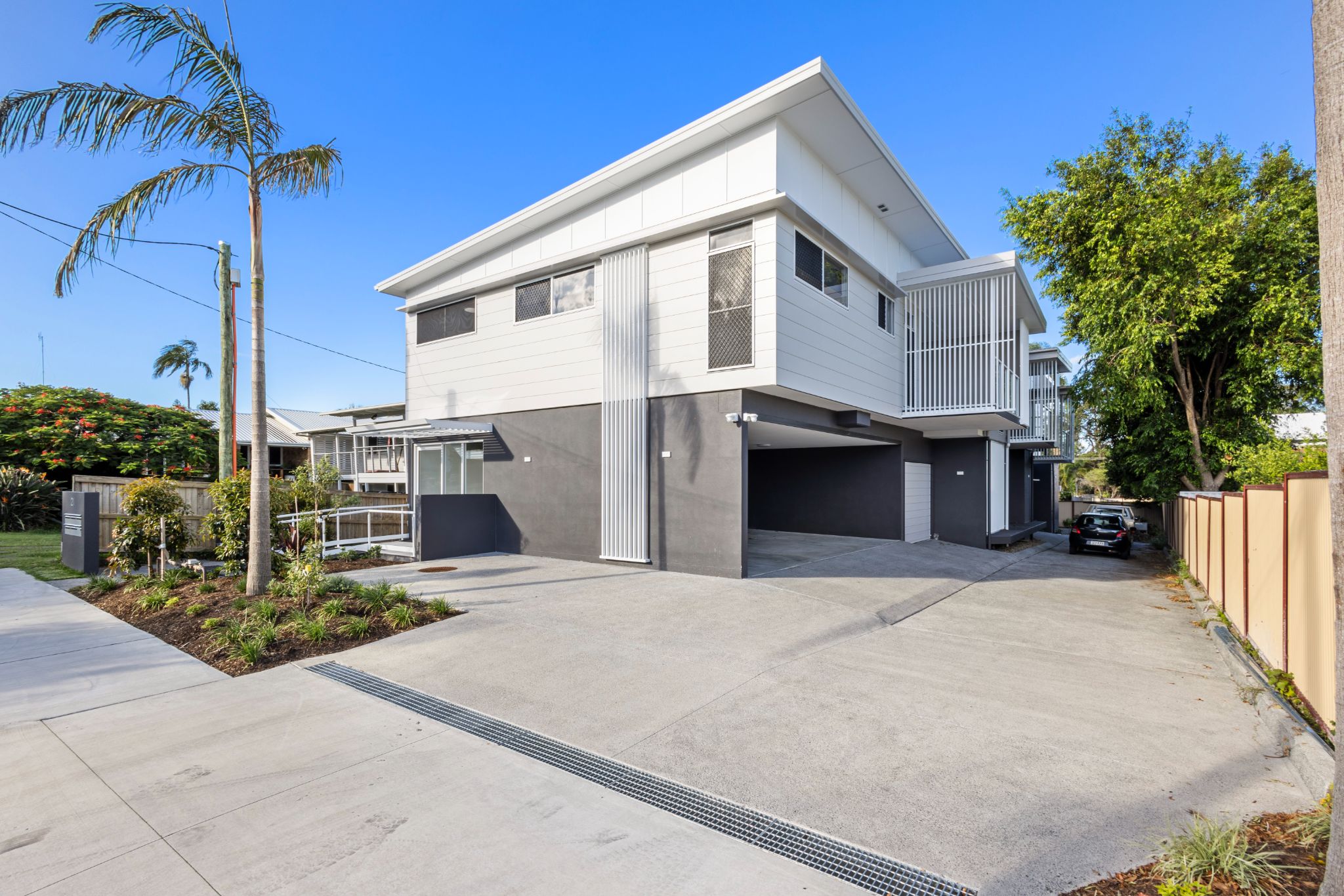 front drive side  1)