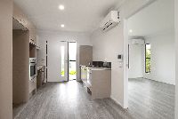 17A Boundary St Beaudesert kitchen 6