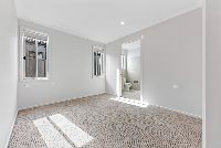 Feathertop Avenue  Weir Views (4)