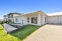 016 Open2view_ID966325-1_54_Bramble_Street