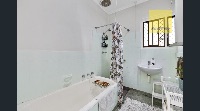 1 Pankina Grove   Bathrooms