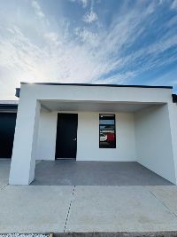 670b60fc 5654-4e01-ae38-a0db99635f48