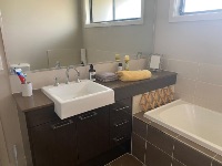 58964E74 16A8-4676-BCCB-C44EFBC9DD7D