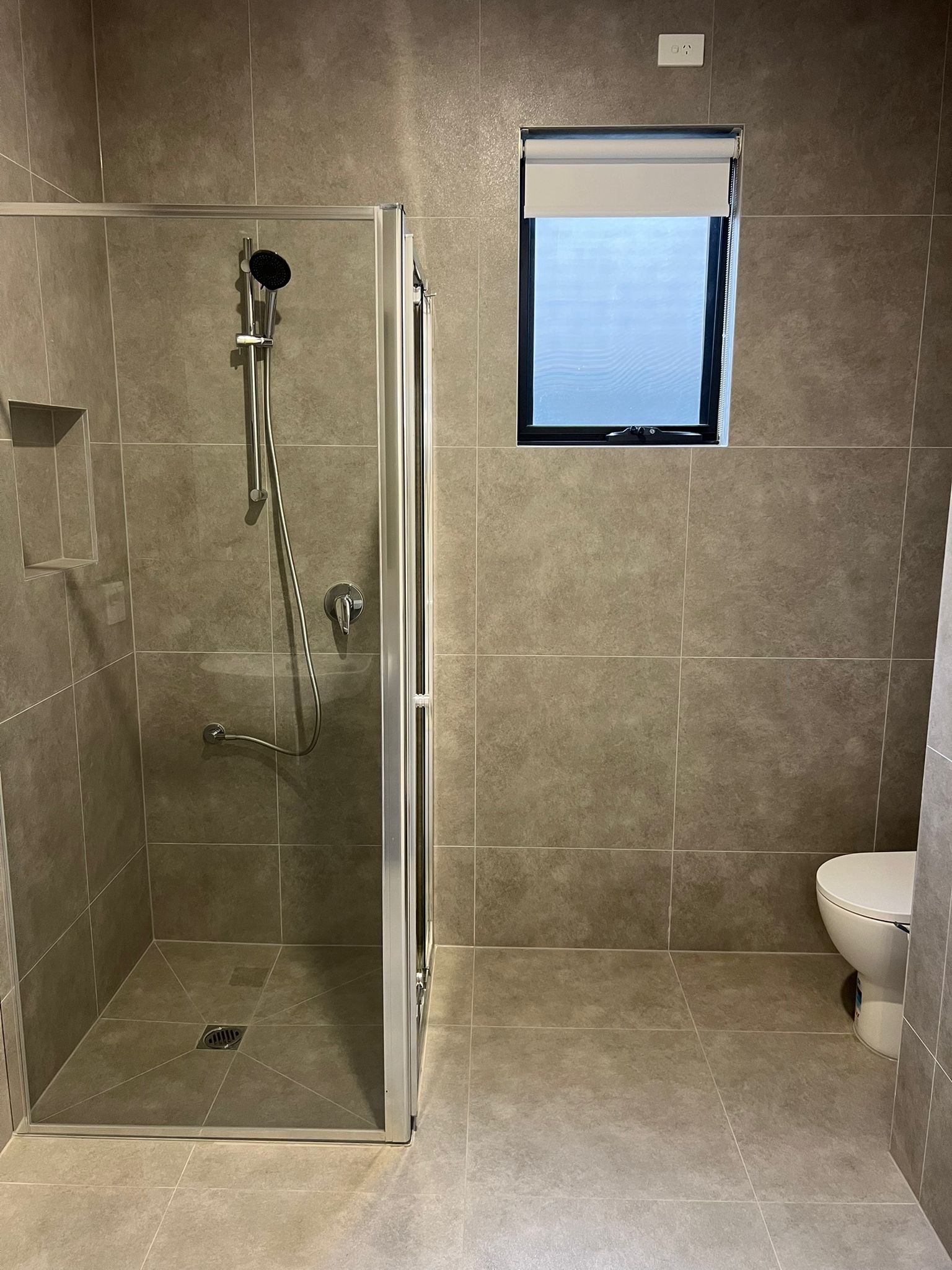 WhatsApp Image 2026 01-08 at 06.37.00 (1)