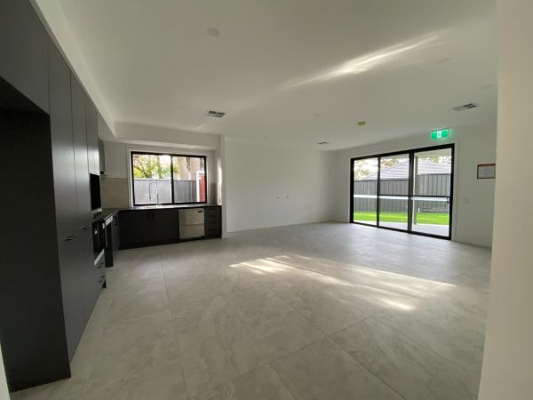 09AC236C D007-4F31-8AC0-11A45F5E8503_1_105_c