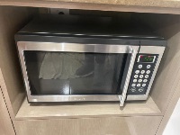 B8C28C73 B513-47BC-8956-5D68B5183038