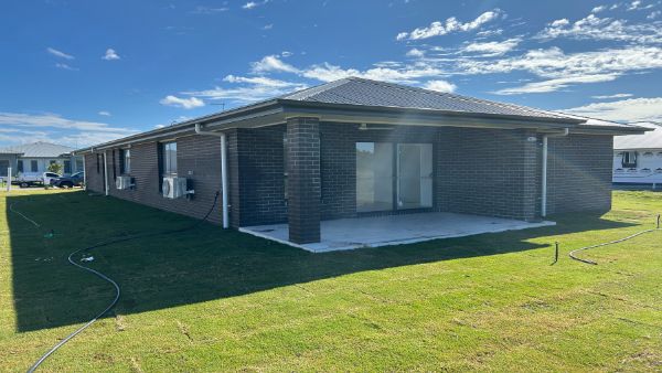 51 North lakes Cct 2