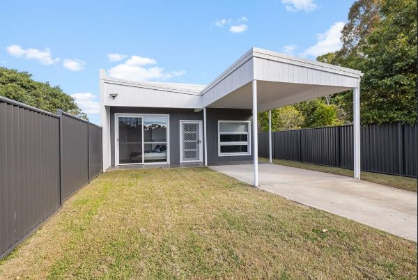 1   Brisbane Rd 55 - Front 2