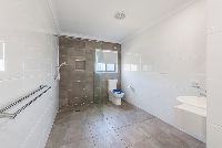 10   Endeavour Ct 13a - Bathroom 1