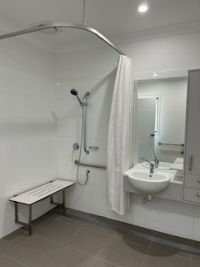 18 Lewis 1st participant ensuit 1 31012025